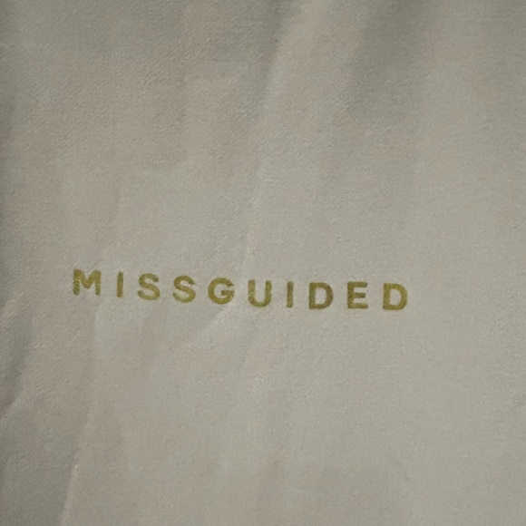 Misguided tall sweatshirt size 4 - Picture 3 of 10